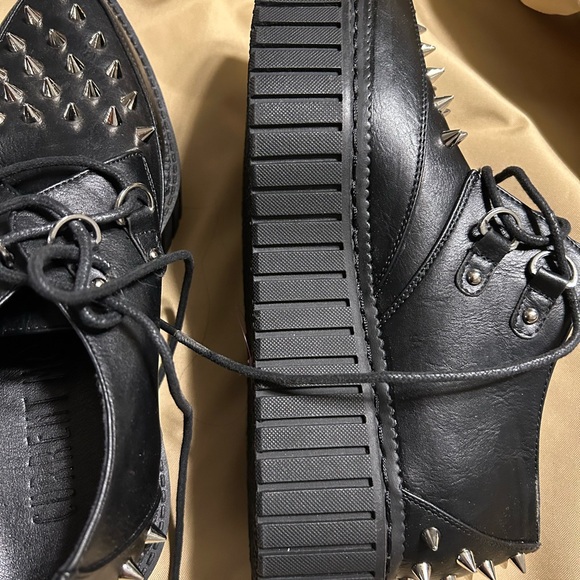 Dolls Kill studded creepers - Picture 2 of 9